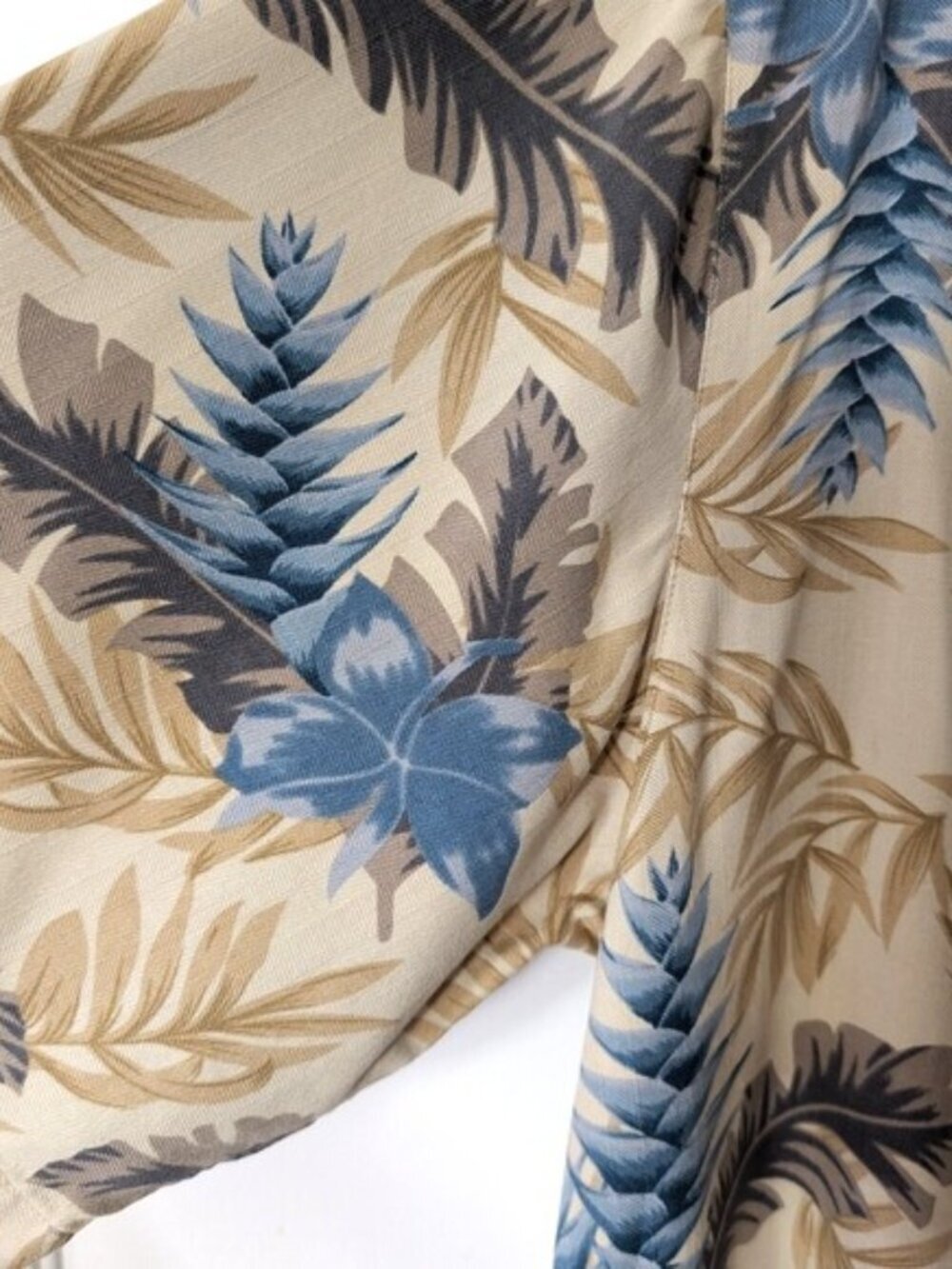 Banana Cabana 100% Silk Men's Button Down Hawaiian Shirt Tropical Print Size L - Picture 3 of 4